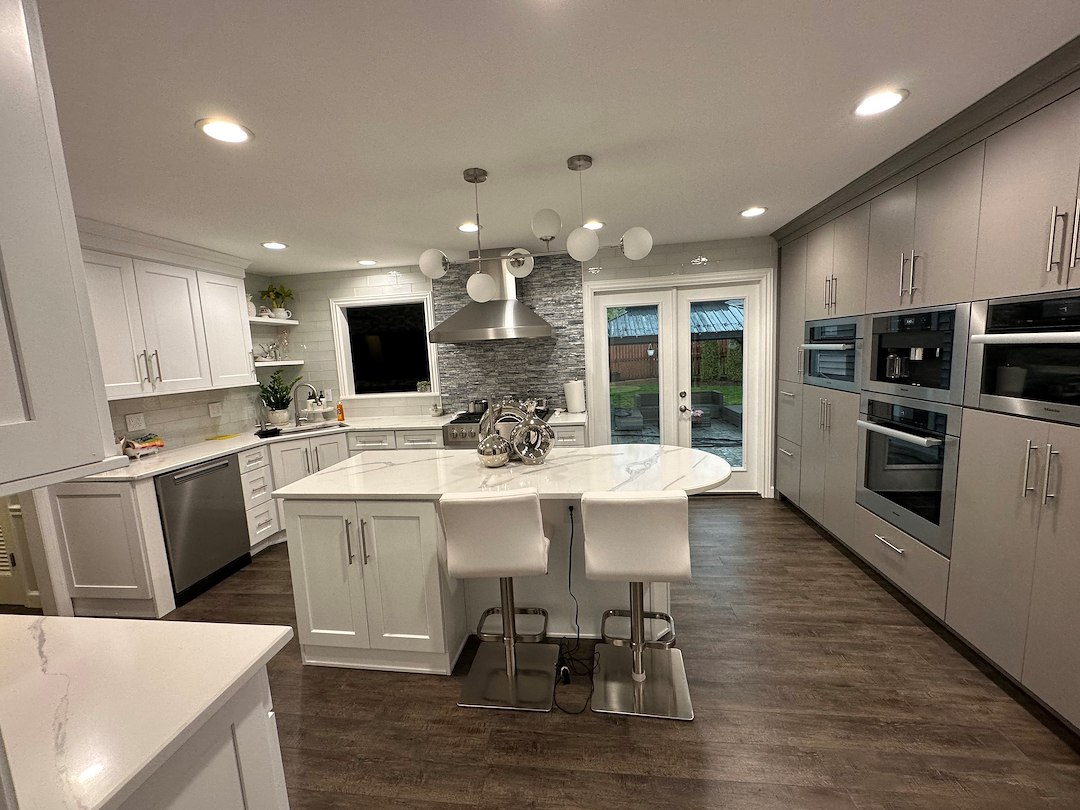 Expert Kitchen Remodeling in Ladue, MO – BEB Design Transforms Homes with Luxury and Style